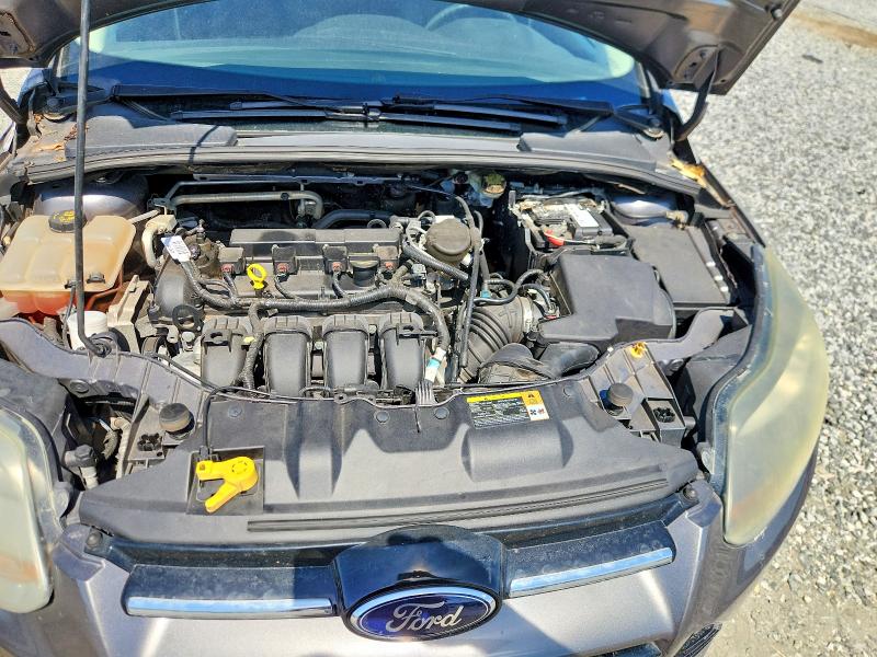 67729666 :رقم المزاد ، 1FADP3N22EL189996 vin ، 2014 Ford Focus مزاد بيع