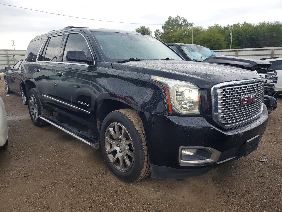 67853826 :رقم المزاد ، 1GKS2CKJ1HR238462 vin ، 2017 Gmc Yukon مزاد بيع