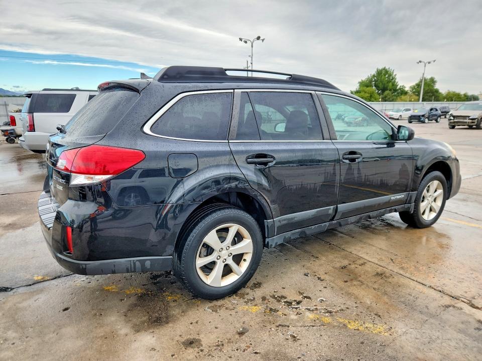 Auction sale of the 2013 Subaru Outback, vin: 4S4BRBKC3D3229337, lot number: 67096496