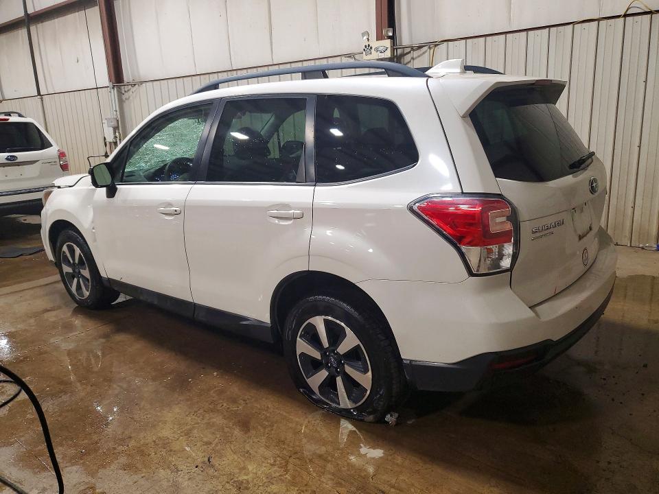 68202426 :رقم المزاد ، JF2SJAGC3JH473553 vin ، 2018 Subaru Forester مزاد بيع