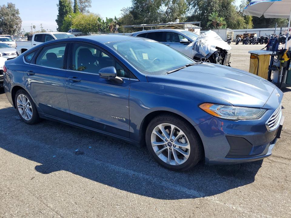 Продаж на аукціоні авто 2019 Ford Fusion, vin: 3FA6P0LU5KR174420, номер лоту: 70310096