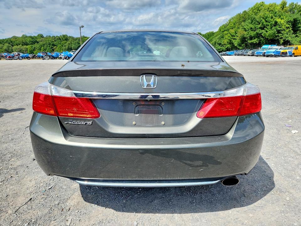 2013 Honda Accord მანქანა იყიდება აუქციონზე, vin: 1HGCR2F75DA102057, აუქციონის ნომერი: 68008146