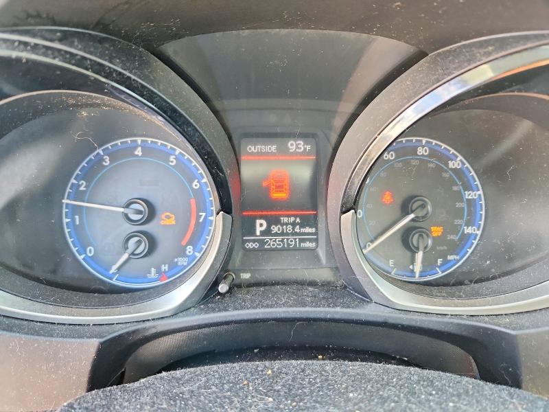 70771176 :رقم المزاد ، 5YFBURHE8EP138657 vin ، 2014 Toyota Corolla مزاد بيع
