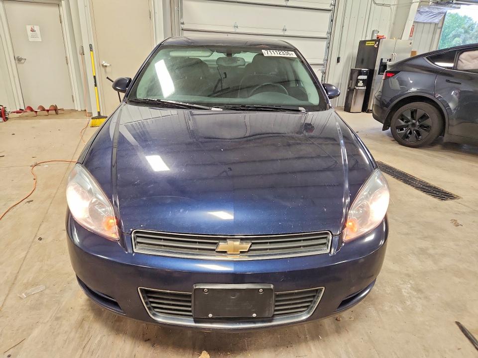 2008 Chevrolet Impala მანქანა იყიდება აუქციონზე, vin: 2G1WT58K581321349, აუქციონის ნომერი: 71112336