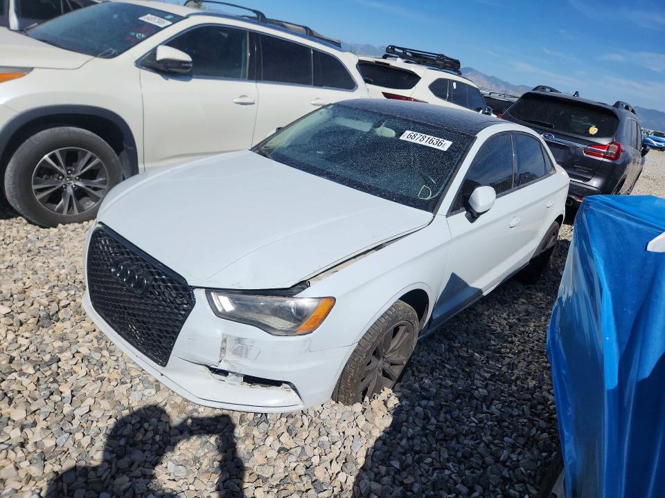 68781636 :رقم المزاد ، WAUAJGFF5F1075993 vin ، 2015 Audi A3 مزاد بيع
