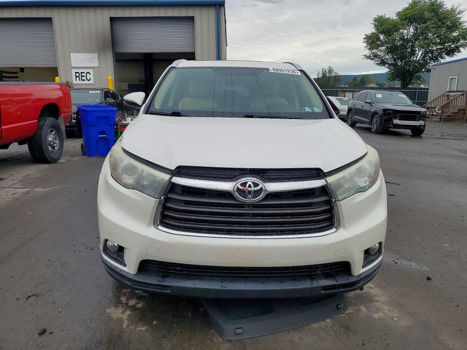 Aukcja sprzedaży 2015 Toyota Highlander, vin: 5TDJKRFH7FS120657, numer aukcji: 68061236
