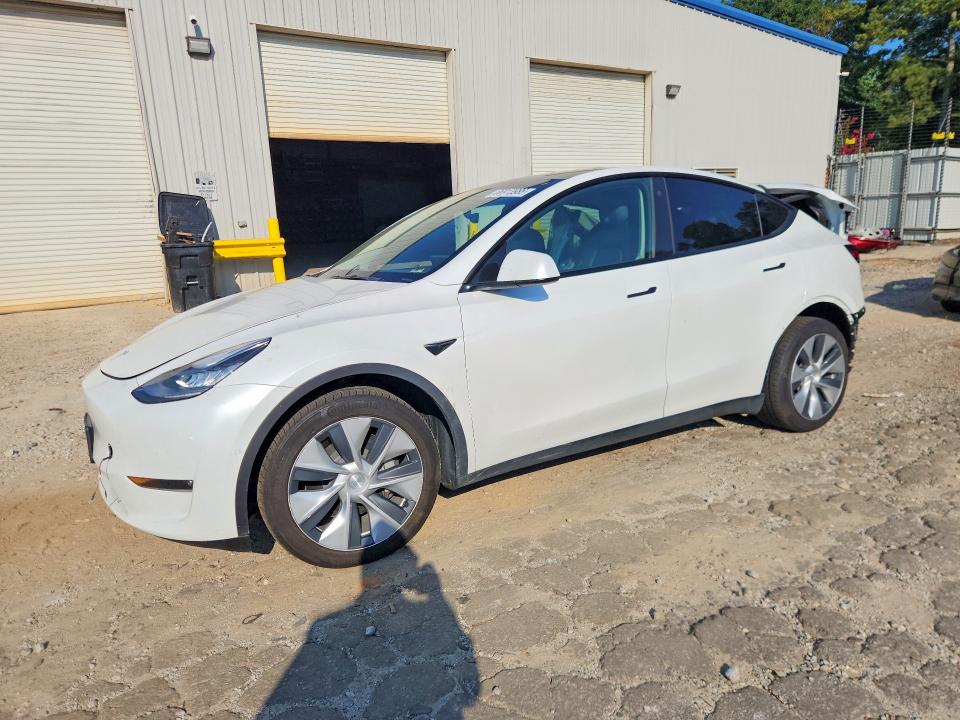 66913986 :رقم المزاد ، 7SAYGDEE6NF420559 vin ، 2022 Tesla Model Y مزاد بيع