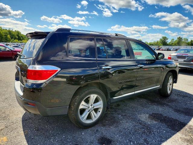 68695716 :رقم المزاد ، 5TDDK3EH4DS202502 vin ، 2013 Toyota Highlander مزاد بيع