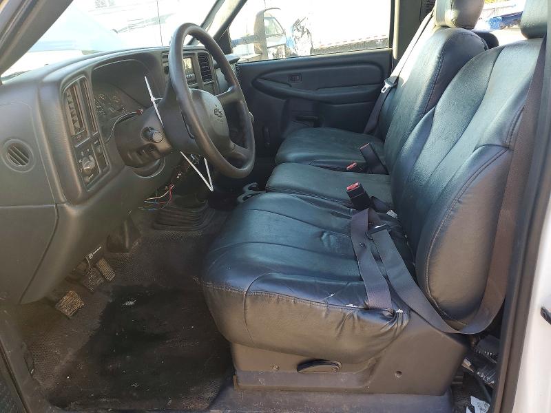 2001 Chevrolet Silverado მანქანა იყიდება აუქციონზე, vin: 1GBJC34U91E325300, აუქციონის ნომერი: 68200186