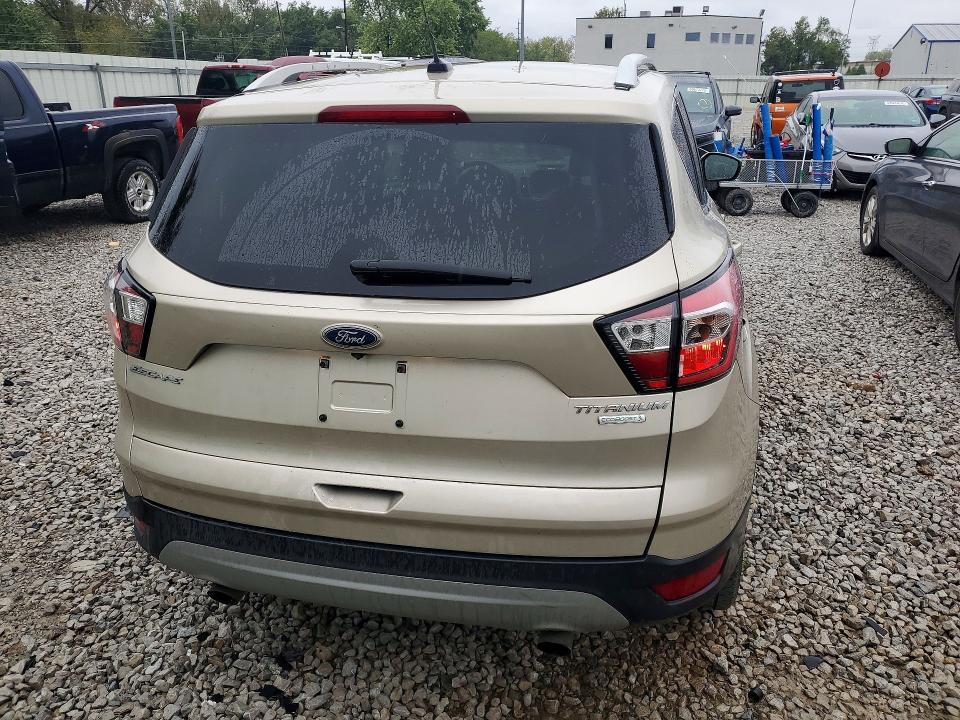 Продажа на аукционе авто 2017 Ford Escape, vin: 1FMCU0J95HUE76646, номер лота: 69153506