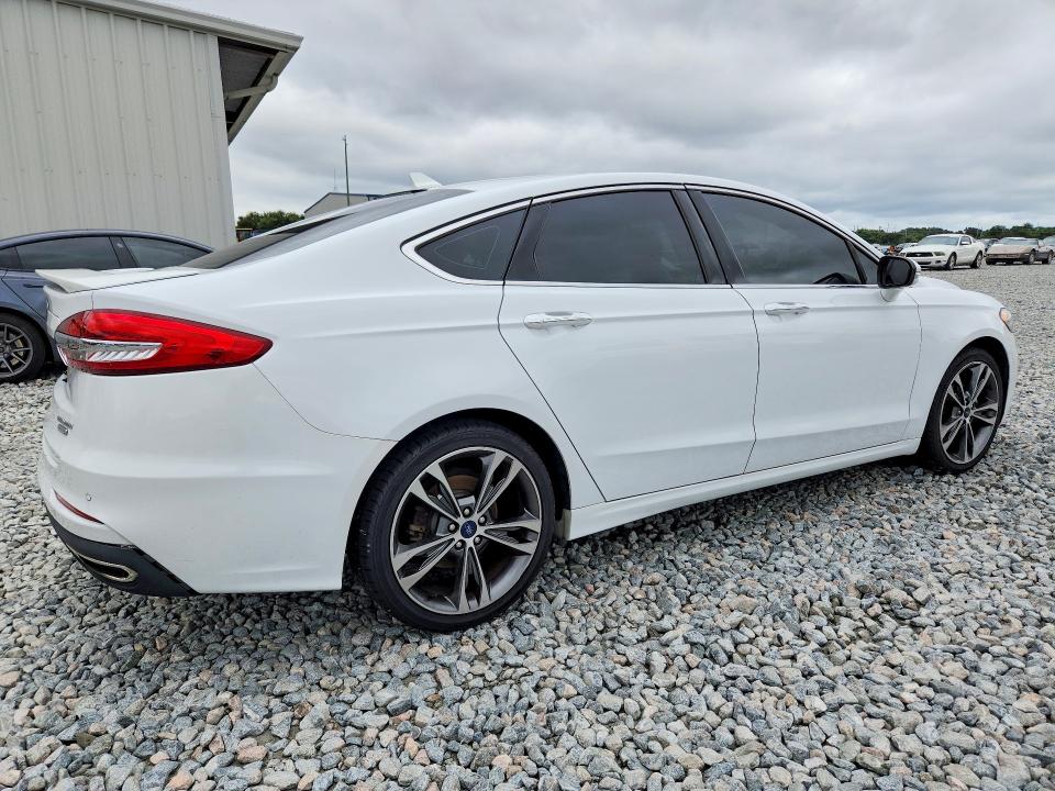 70435666 :رقم المزاد ، 3FA6P0K97LR154586 vin ، 2020 Ford Fusion مزاد بيع