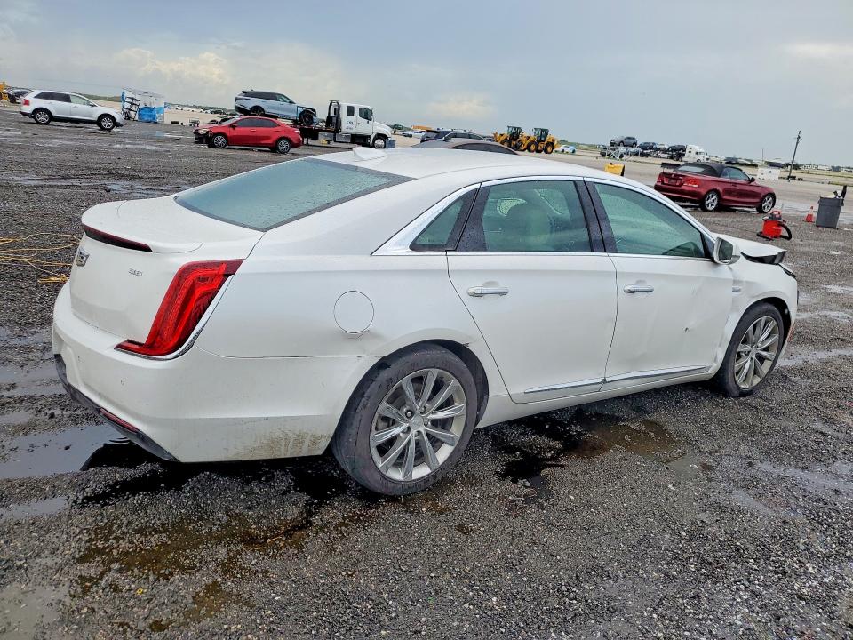 2018 Cadillac Xts მანქანა იყიდება აუქციონზე, vin: 2G61L5S39J9176734, აუქციონის ნომერი: 68576346
