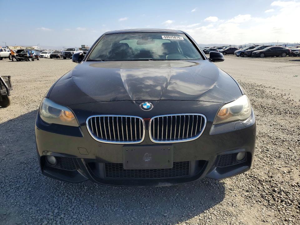 69525076 :رقم المزاد ، WBAFR1C59BC741582 vin ، 2011 Bmw 528 مزاد بيع