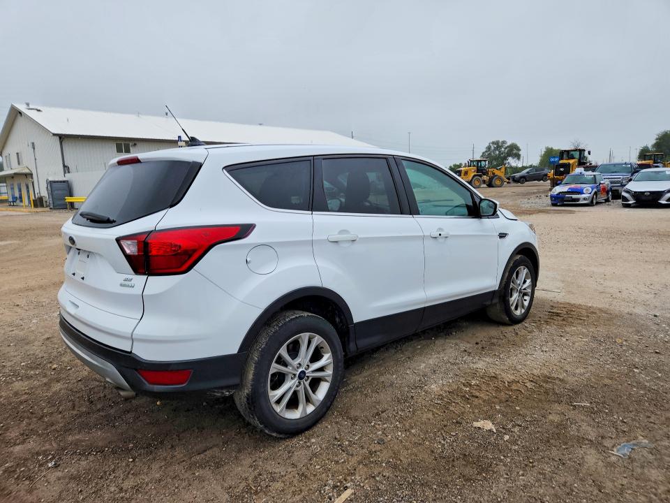 Auction sale of the 2019 Ford Escape, vin: 1FMCU0GD8KUB65487, lot number: 69365376