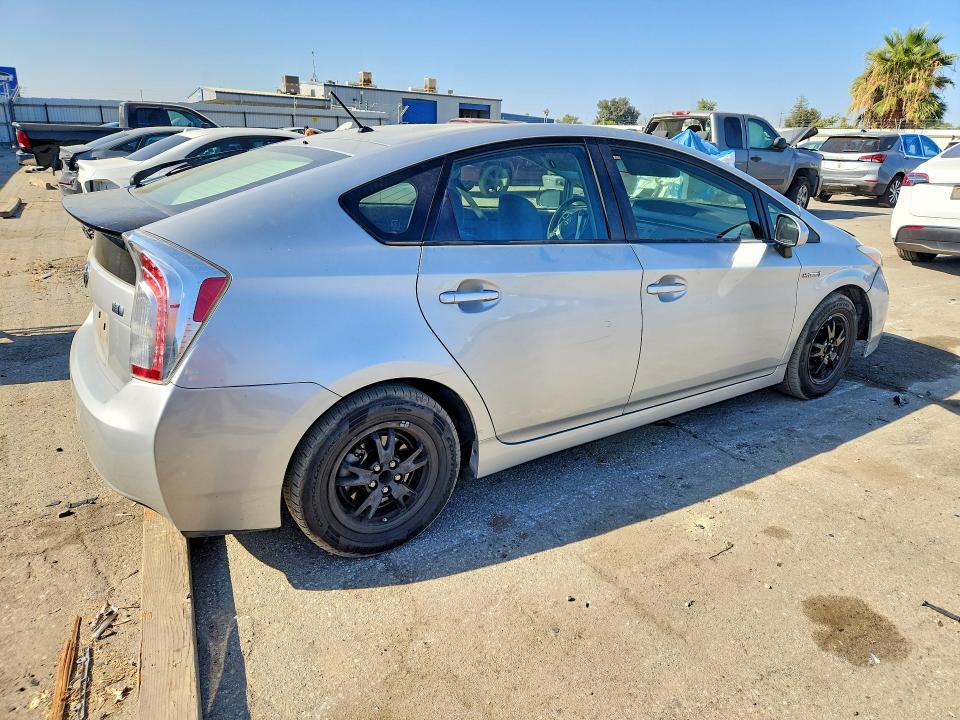Продажа на аукционе авто 2015 Toyota Prius, vin: JTDKN3DU6F0476402, номер лота: 67305416