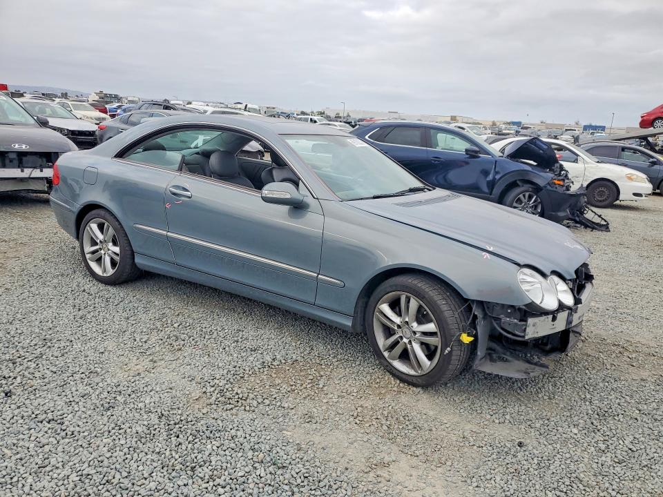 69182636 :رقم المزاد ، WDBTJ56H76F200477 vin ، 2006 Mercedes-benz Clk مزاد بيع