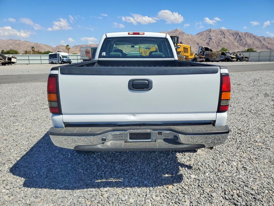 67706666 :رقم المزاد ، 1GTHC23D36F201370 vin ، 2006 Gmc Sierra مزاد بيع