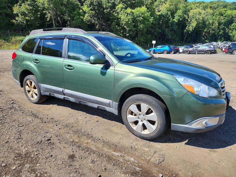 68136016 :رقم المزاد ، 4S4BRBKC4B3324261 vin ، 2011 Subaru Outback مزاد بيع