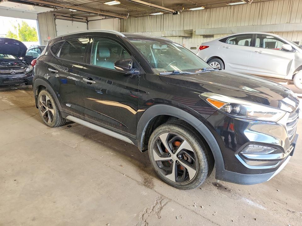 Продаж на аукціоні авто 2017 Hyundai Tucson, vin: KM8J3CA27HU582756, номер лоту: 71050446