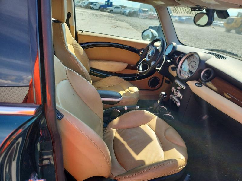 71031176 :رقم المزاد ، WMWMF33588TT67714 vin ، 2008 Mini Cooper مزاد بيع