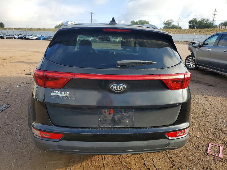 69801776 :رقم المزاد ، KNDPMCAC3H7152774 vin ، 2017 Kia Sportage مزاد بيع