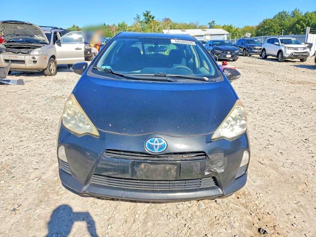 68580946 :رقم المزاد ، JTDKDTB35C1513488 vin ، 2012 Toyota Prius C مزاد بيع
