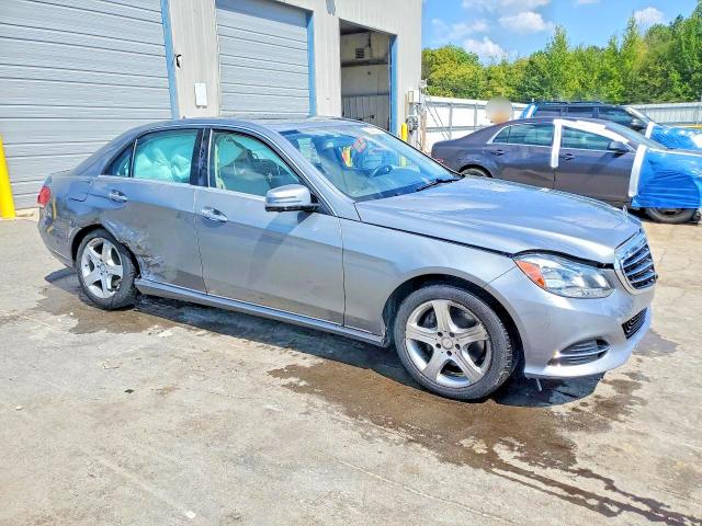 69246236 :رقم المزاد ، WDDHF5KB3FB157280 vin ، 2015 Mercedes-benz E مزاد بيع