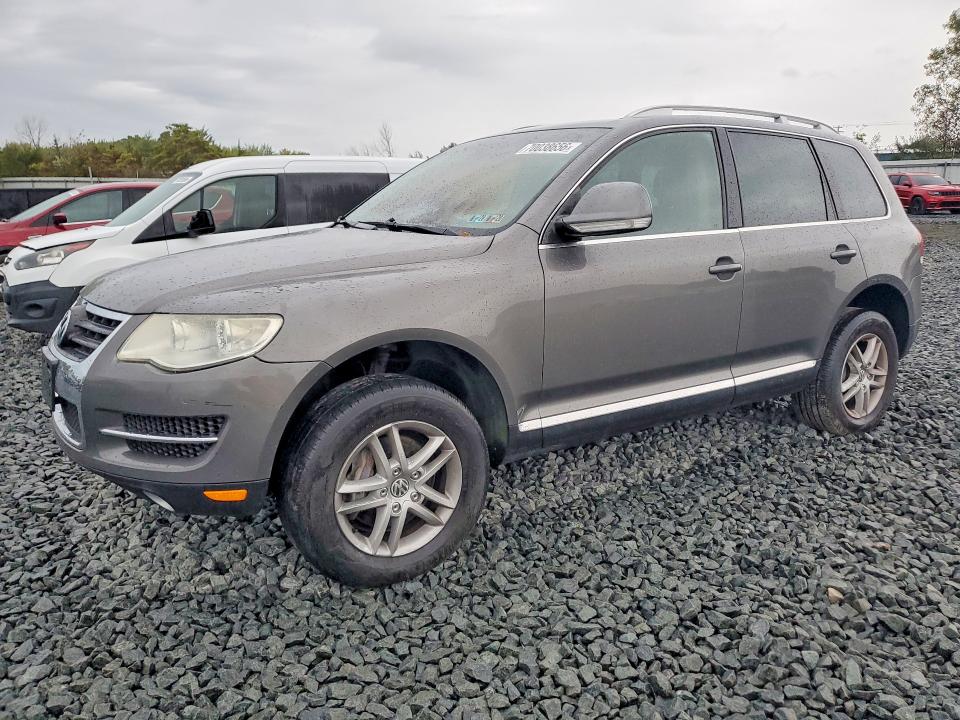 2009 Volkswagen Touareg 2 მანქანა იყიდება აუქციონზე, vin: WVGBE77LX9D017182, აუქციონის ნომერი: 70038656