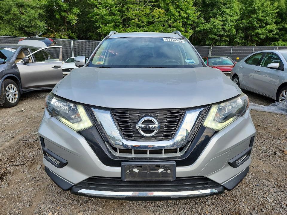 2017 Nissan Rogue მანქანა იყიდება აუქციონზე, vin: JN8AT2MV6HW255794, აუქციონის ნომერი: 67714336