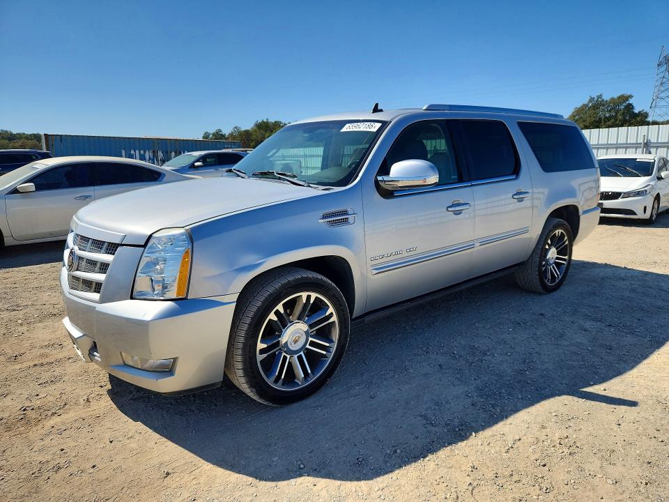 2013 Cadillac Escalade მანქანა იყიდება აუქციონზე, vin: 1GYS4JEF4DR200598, აუქციონის ნომერი: 65962186