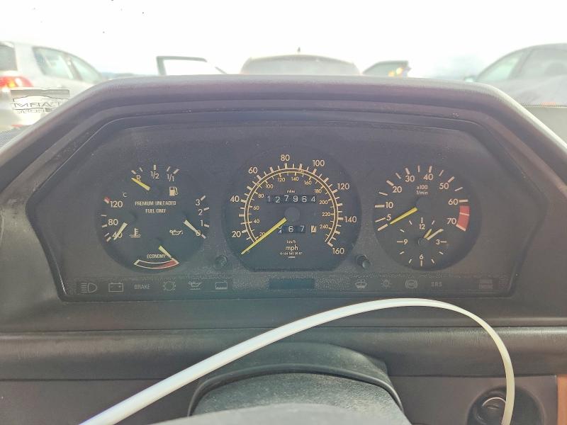 Продажа на аукционе авто 1988 Mercedes-benz 300, vin: WDBEA90D9JF081846, номер лота: 67401386