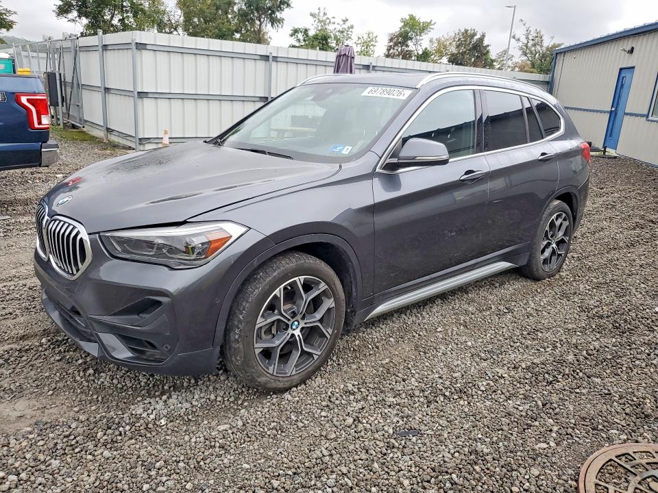 69789026 :رقم المزاد ، WBXJG9C03M5T75022 vin ، 2021 Bmw X1 مزاد بيع
