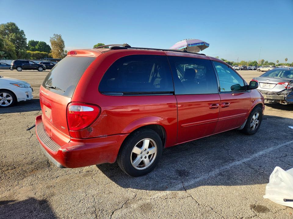 Продажа на аукционе авто 2005 Dodge Grand Caravan, vin: 2D4GP44L45R117490, номер лота: 70880046