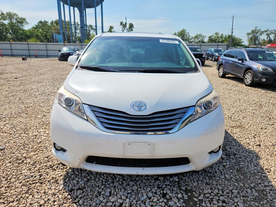 Aukcja sprzedaży 2011 Toyota Sienna, vin: 5TDYK3DC4BS117843, numer aukcji: 67208526
