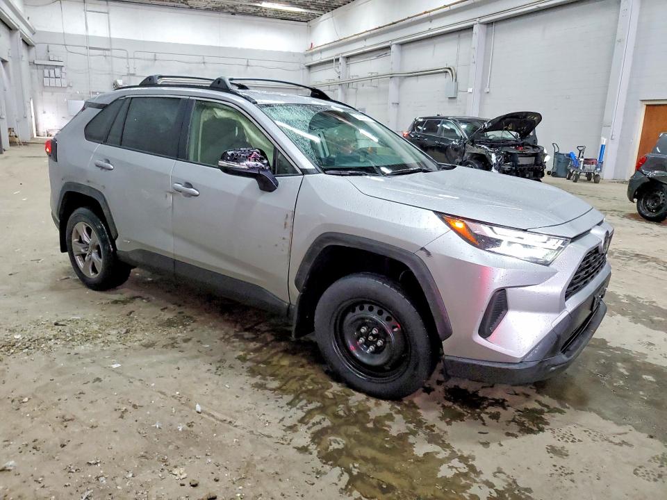 Auction sale of the 2025 Toyota Rav4 Hybrid, vin: JTMRWRFV8SJ085146, lot number: 70223966