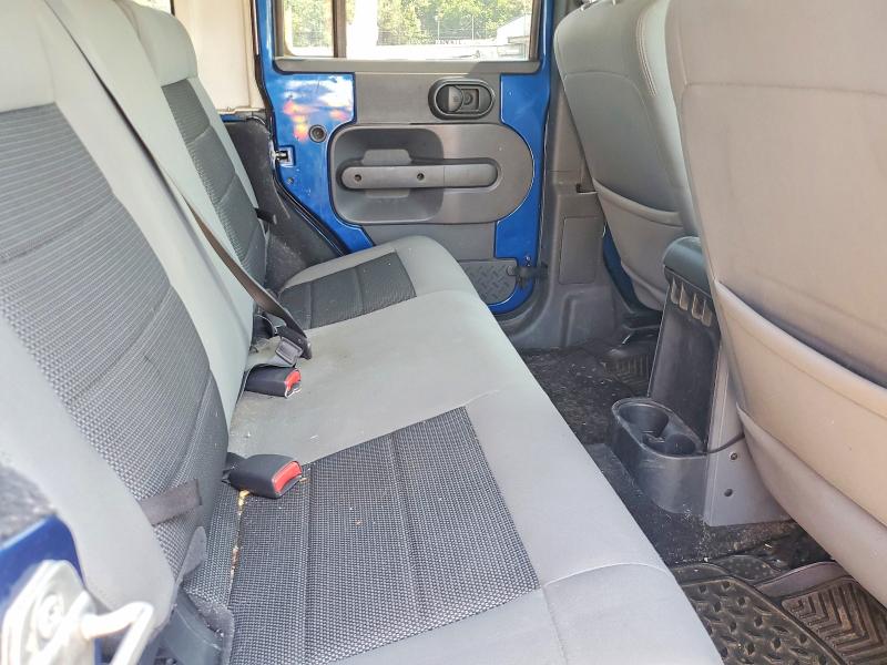 67376956 :رقم المزاد ، 1J4BA5H17AL116130 vin ، 2010 Jeep Wrangler Unlimited مزاد بيع