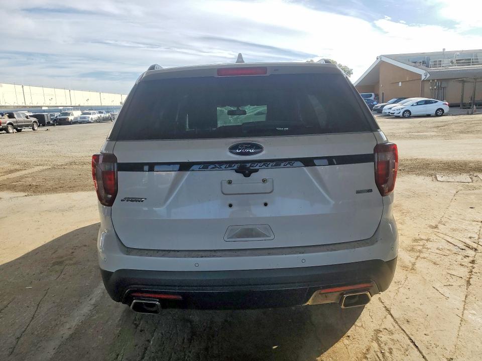 2017 Ford Explorer მანქანა იყიდება აუქციონზე, vin: 1FM5K8GTXHGD42309, აუქციონის ნომერი: 68155116