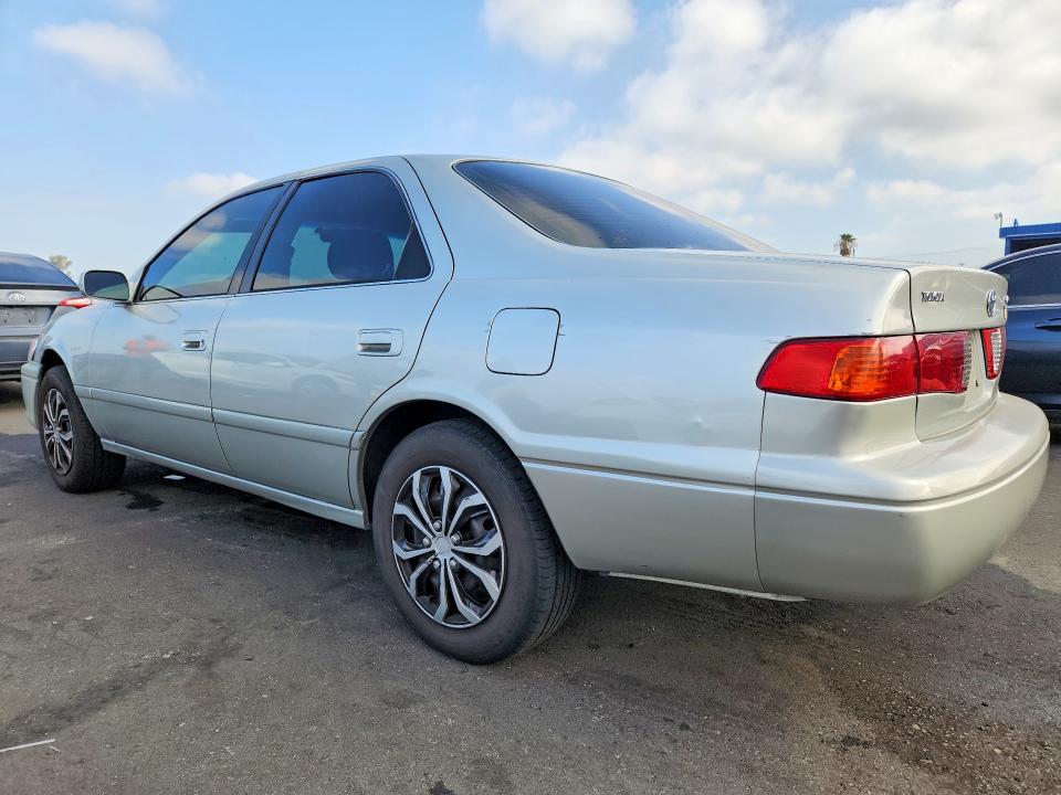 Продажа на аукционе авто 2001 Toyota Camry, vin: 4T1BG22KX1U088897, номер лота: 68093966