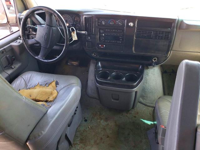 68101496 :رقم المزاد ، 1GBFG15T751243891 vin ، 2005 Chevrolet Express G1500 مزاد بيع