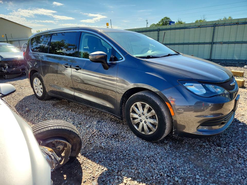 68068756 :رقم المزاد ، 2C4RC1AG3JR114355 vin ، 2018 Chrysler Pacifica مزاد بيع