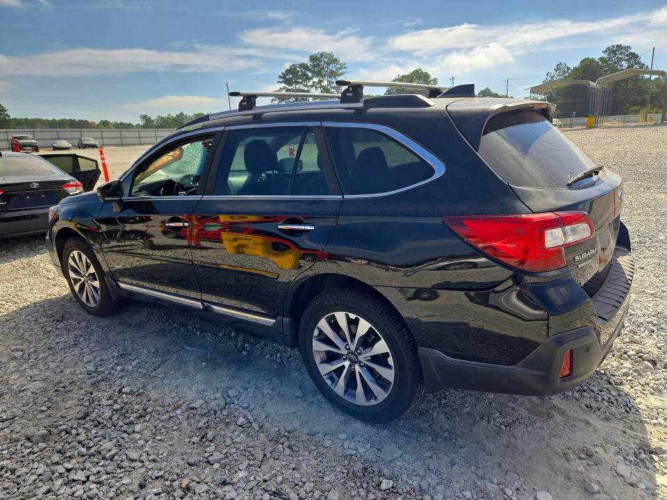 70216036 :رقم المزاد ، 4S4BSETC4J3204348 vin ، 2018 Subaru Outback مزاد بيع