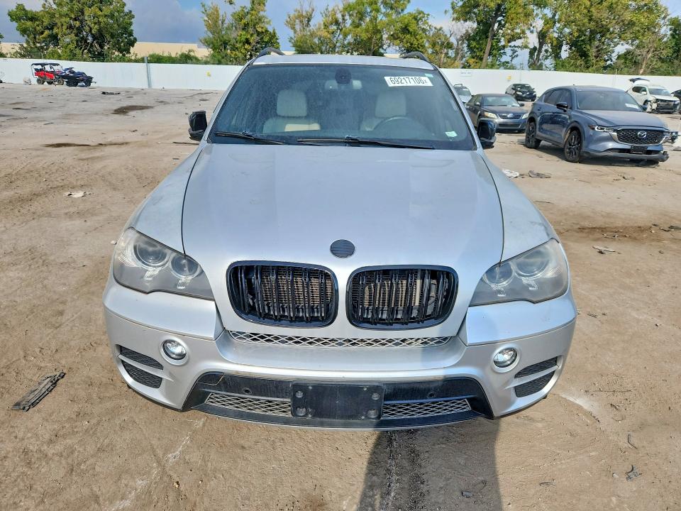 Продаж на аукціоні авто 2012 Bmw X5, vin: 5UXZV4C51CL989483, номер лоту: 69217106