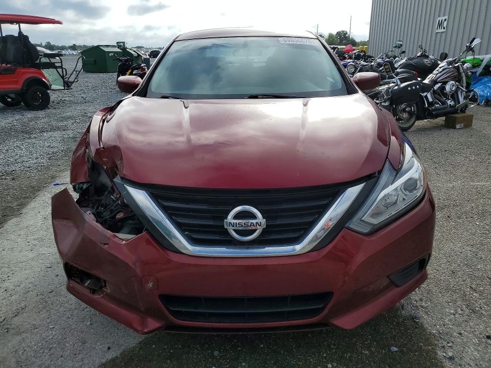 Продаж на аукціоні авто 2017 Nissan Altima, vin: 1N4AL3AP1HC259458, номер лоту: 69806676