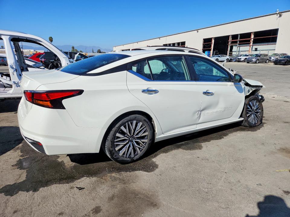 Продаж на аукціоні авто 2025 Nissan Altima, vin: 1N4BL4DV6SN393995, номер лоту: 70283826