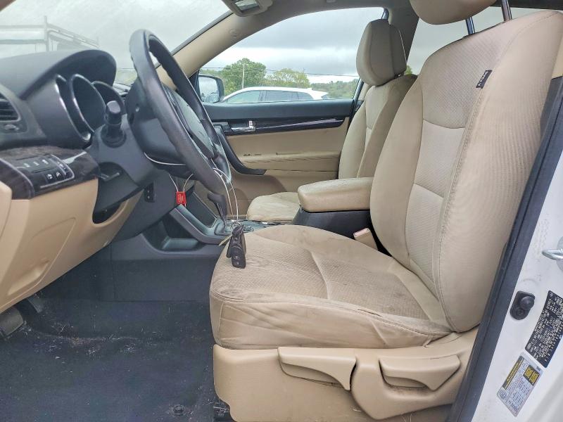 Продажа на аукционе авто 2011 Kia Sorento, vin: 5XYKT4A14BG172186, номер лота: 70550356