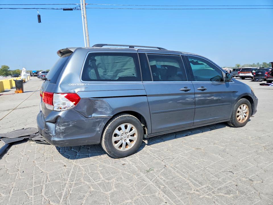68714706 :رقم المزاد ، 5FNRL3H63AB053920 vin ، 2010 Honda Odyssey مزاد بيع