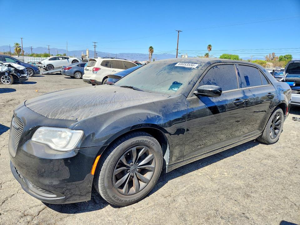 Aukcja sprzedaży 2015 Chrysler 300, vin: 2C3CCAAG0FH813885, numer aukcji: 68053556