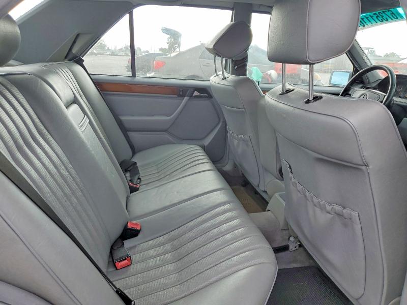 Продаж на аукціоні авто 1992 Mercedes-benz 300, vin: WDBEA26D0NB635657, номер лоту: 67351116