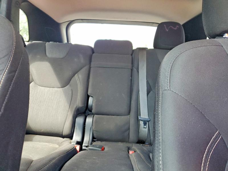 Auction sale of the 2015 Jeep Cherokee, vin: 1C4PJLCB3FW631891, lot number: 68422586