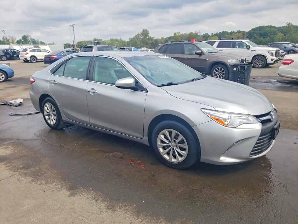 Aukcja sprzedaży 2016 Toyota Camry, vin: 4T4BF1FK8GR584545, numer aukcji: 69240296